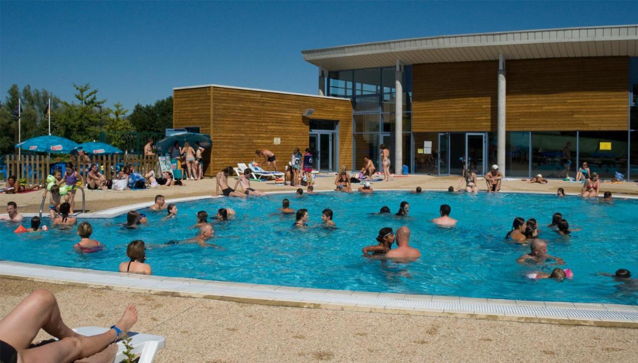 Onlycamp Camping le Champ d'été Reyssouze Esterno foto