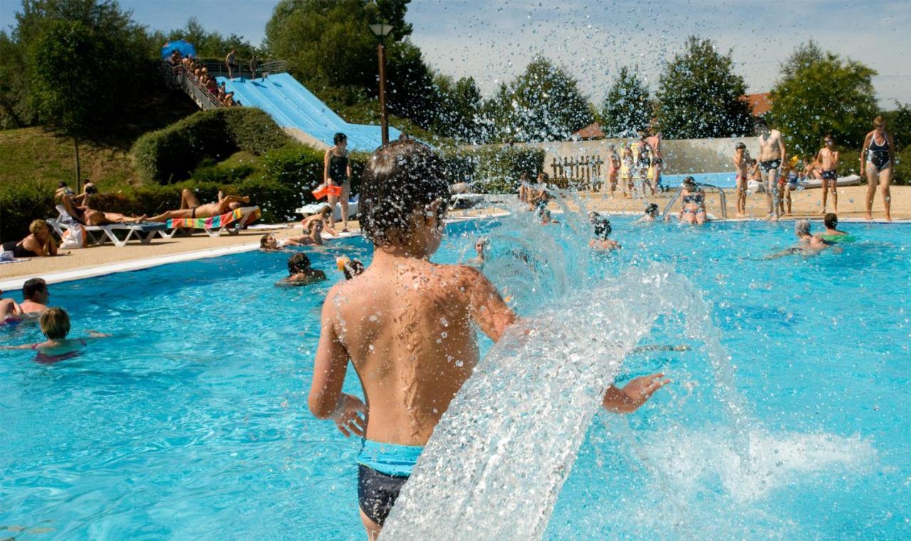 Onlycamp Camping le Champ d'été Reyssouze Esterno foto